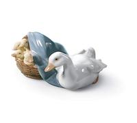 LLADRÓ Figura Cría De Patos. Figura Patos de Porcelana.