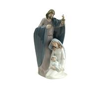 LLADRÓ Nao by Figura Coleccionable de Porcelana: La Natividad de Jesús, 9 1/2 Pulgadas de Alto, José, María y el bebé Jesús...