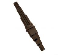 Llave de paso con extremos hexagonales dobles compatible con juegos de enchufes estándar que proporcionan flexibilidad adicional durante secuencias de desmontaje complejas