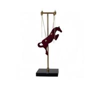 Llazsybz Estatua de Caballo en Resina Escultura Figura Adorno Ornamento con Diseño Artístico Marco de Metal Dorado y Base de Mármol Negro Efecto Suspendido, Rojo Vino