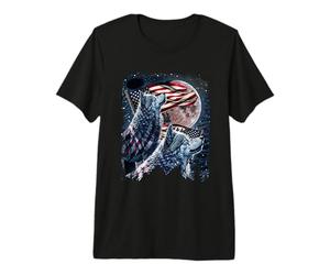 Lobo 4 de Julio Bandera Americana Lobos Aullando bajo la Luna Camiseta Premium