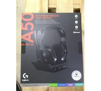 Logitech G Astro A50 LIGHTSPEED para gaming Auriculares inalámbricos + estación base (Gen 5), PRO-G GRAPHENE, cambio entre 3 sistemas, USB-C a Xbox, PS5, PC/Mac o Nintendo Switch, Bluetooth - Negro