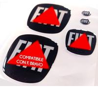 Logo compatible F. Bravo delantero y trasero + volante + 2 insignias para llavero, capó y baúl. Adhesivos resinados, efecto 3D, negro/blanco