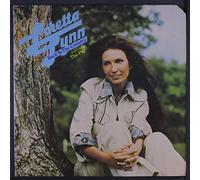 LORETTA LYNN - back to the country