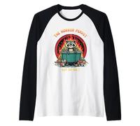 Los horrores persisten, pero yo también lo hago divertido Meme de contenedor de mapaches Camiseta Manga Raglan