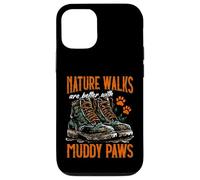 Los paseos por la naturaleza son mejores con patas fangosas caminando con perro Carcasa para iPhone 12/12 Pro