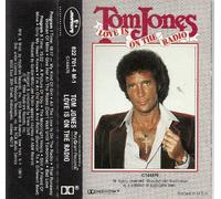 Love Is on the Radio [Casete]