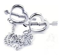 Love piercing de moda y cadena romántica, junto con una cadena de moda para mujer