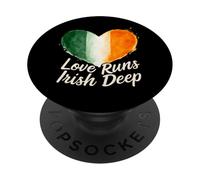 Love Runs Irish Deep Irlanda Bandera Corazón Día de San Patricio PopSockets PopGrip Adhesivo