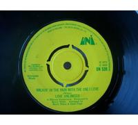 Love Unlimited - LOVE UNLIMITED Walkin in the Rain With The One I Love