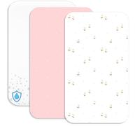 Lovely Hippo 2 sábanas bajeras ajustables de 100 % algodón + 1 protector de colchón de material 100 % impermeable, juego 3X, compatible con Chicco, Kinderkraft (flores rosas, 55 x 90 cm)