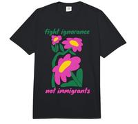 Lucha contra La Ignorancia, No contra Los Inmigrantes Comfort Colors Adult Heavyweight T-Shirt