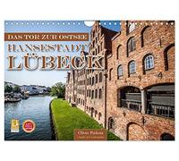 Lübeck - Das Tor zur Ostsee (Wandkalender 2026 DIN A4 quer), CALVENDO Monatskalender: Lübeck bietet mit seiner wasserumflossene Altstadt ein ... einer historischen Hansestadt an der Ostsee.