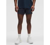 lululemon - Pantalón Corto License To Train sin Forro para Hombre - 13 cm - Malla - Color Azul - Talla 2XL