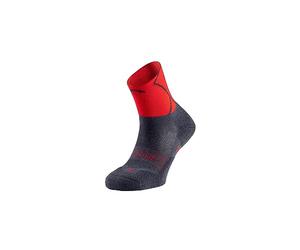 Lurbel Track Four - Calcetines de trail running unisex, Calcetín con alta amortiguación, para competir, transpirables, antiampollas y antiolor. (Dark Grey/Red, 39-41)