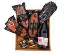 LUX IBÉRICO - Cesta Gourmet para Regalar "Capraria" - Caja de Productos Ibéricos - Lote con Vino, Crema de Queso de Oveja, Patatera, Achorizada, Chorizo y Salchichón - Regalo Original - Surtido