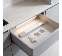 Luz LED con sensor de movimiento con batería recargable e instalación magnética que ofrece tres ajustes de brillo regulables para un uso flexible (1 pieza de 24 cm)