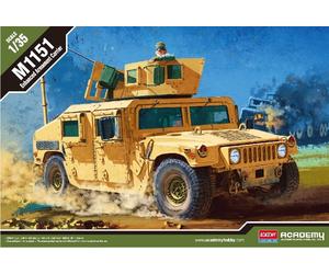 M1151 Transportador De Armamento Mejorado 1:35 Kit De Modelo De Plástico ACADEMY