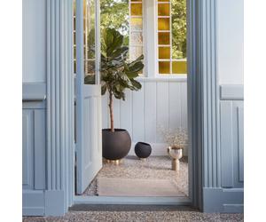 Macetero AYTM Globe, Ø 37 cm, negro, aluminio, acero