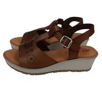 MADE IN SPAIN M.62/ST IN Sandalias de Piel para Mujer Jet-Set, Hechas en España, diseño Calado, cuña Ligera y Cierre con Hebilla Mujer Sandalias Nuez 36