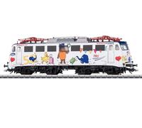 Märklin H0 - Locomotora eléctrica BR 110 - Decodificador Digital mfx+ - Tracción de Alto Rendimiento - pantógrafo eléctrico elevable/retráctil - época Vi - 39111