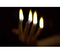 Magie Professionnelle Fuego en la Punta de los Dedos