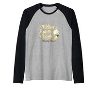 Making Spirits Bright Mostly Mine, Divertido diseño navideño Camiseta Manga Raglan