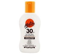 Malibu Sun SPF 30 Loción, crema solar de alta protección, resistente al agua, enriquecida con vitaminas, 100 ml