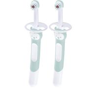 MAM Cepillo de dientes para bebé con mango largo para sostener juntos, cepillo de dientes infantil para limpieza suave de los dientes, a partir de 5 meses, color turquesa (Paquete de 2)