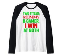 Mamá & Gamer I Win at Both Cute Mother Christmas Gaming Mom Camiseta Manga Raglan