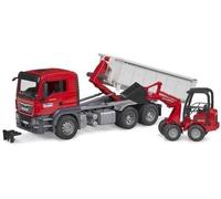 MAN TGS con contenedor y miniexcavadora