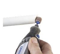 Dremel SC407 Mandril y bandas de Lija EZ Speedclic, juego de accesorios para herramienta rotativa con 1 mandril y 2 bandas de lija 13 mm para eliminación material en aluminio, cobre, madera, plástico