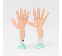 Manos de Silicona for animación Stop-Motion con Alambre de Aluminio en el Interior
