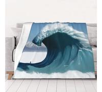 Manta de franela suave de monstruos gigantes en las olas, perfecta para cama, sofá y viajes, adecuada para todas las estaciones, 4 tamaños