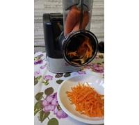 Máquina para pasta con accesorio CORTADOR DE VERDURAS con 13 Matrices 260 Watt