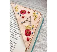 Marcador de esquina bordado a mano personalizado, 26 letras Marcador de esquina bordado con flores lindas Marcadores de libros lindos for leer mujeres for su placer de lectura(Fall,O)