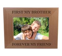 Marco de fotos de madera de 4 x 6 pulgadas ""Primero mi hermano, por siempre mi amigo"": un gran regalo de cumplea os para hermanos.