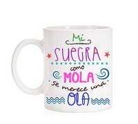 MardeTé Taza Mi Suegra como Mola se Merece una Ola. Taza Regalo para suegras Divertida