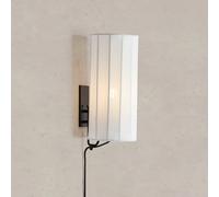 Markslöjd Aplique de pared Hikari, altura 31 cm, blanco/negro, tela/metal