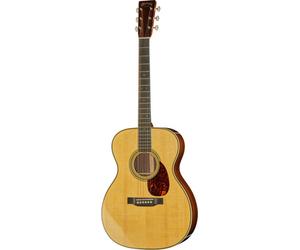 Martin Guitar OM28