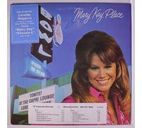 MARY KAY PLACE - MARY KAY PLACE - tonite! at the capri lounge loretta... COLUMBIA 34353 (LP vinyl record)