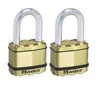 MASTER LOCK Candado Alta Seguridad [Llaves] [Acero Laminado y Acabado en Latón] [Exterior] [Arco M] [Lote de 2] M5BEURTLF - Ideal para Portales, Garages, Sótanos