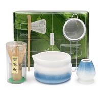 Matcha Kit, 5 Piezas Matcha Set de Japonés Incluye Batidor Bambu te Matcha, Soporte para Batidor, Cuchara, Tazón de Matcha con Pico, Colador de Polvo Matcha, para Ceremonia de té Japonés Tradicional