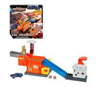 Matchbox Toy Car Playset, Smalley Launch & Crush Garage inspirado en la película, incluye coche fundido a escala 1:64, 2 accesorios de cubo de coche aplastado