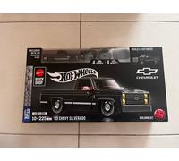 Mattel Brick Shop Hot Wheels - '83 Chevy Silverado - Negro
