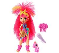 Mattel Cave Club Muñeca Emberly, muñeca prehistórica con Mascota y Accesorios GNL83