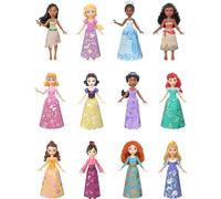 Mattel Disney Princess Toys, Ultimate Princess Pack con 12 muñecas pequeñas posables en trajes distintivos, coleccionables inspirados en películas de Disney