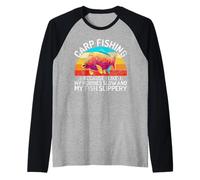 Me Gustan mis Pasatiempos Slow and My Fish Slippery Carp Fishing Camiseta Manga Raglan