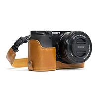 Media Funda de Piel con Correa MegaGear MG962 Ever Ready, para cámara Sony Alpha A6300, A6000, Color marrón Claro