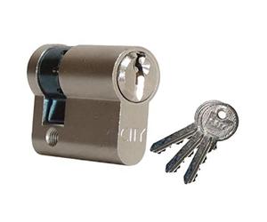 Medio cilindro City ISEO 30 x 10 mm, latón niquelado, variado V05 KCF001921-520930129V05